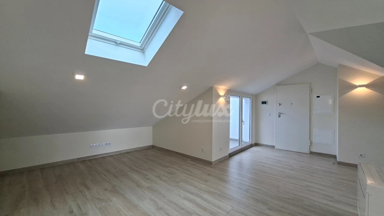 Apartamento T1 para Venda em Cascais e Estoril Foto 16