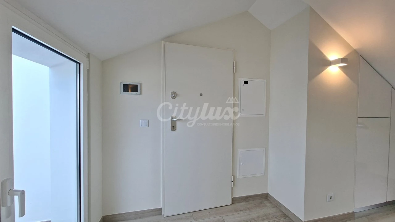Apartamento T1 para Venda em Cascais e Estoril Foto 17