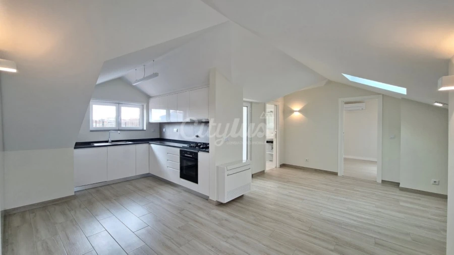 Apartamento T1 para Venda em Cascais e Estoril Foto 2