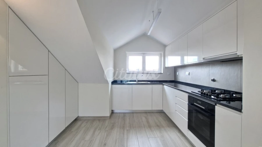 Apartamento T1 para Venda em Cascais e Estoril Foto 3