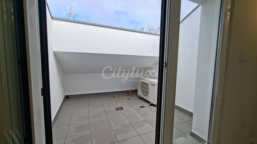 Apartamento T1 para Venda em Cascais e Estoril Foto 13