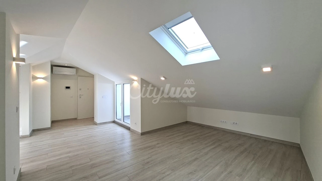 Apartamento T1 para Venda em Cascais e Estoril Foto 13