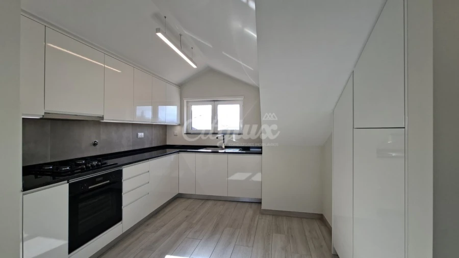 Apartamento T1 para Venda em Cascais e Estoril Foto 2