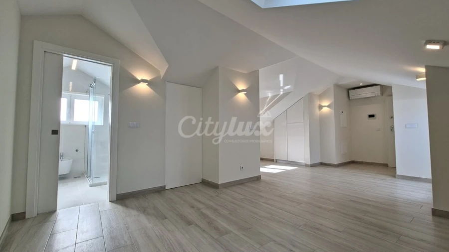 Apartamento T1 para Venda em Cascais e Estoril Foto 15