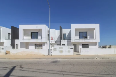 Moradia T4 para Venda em Corroios