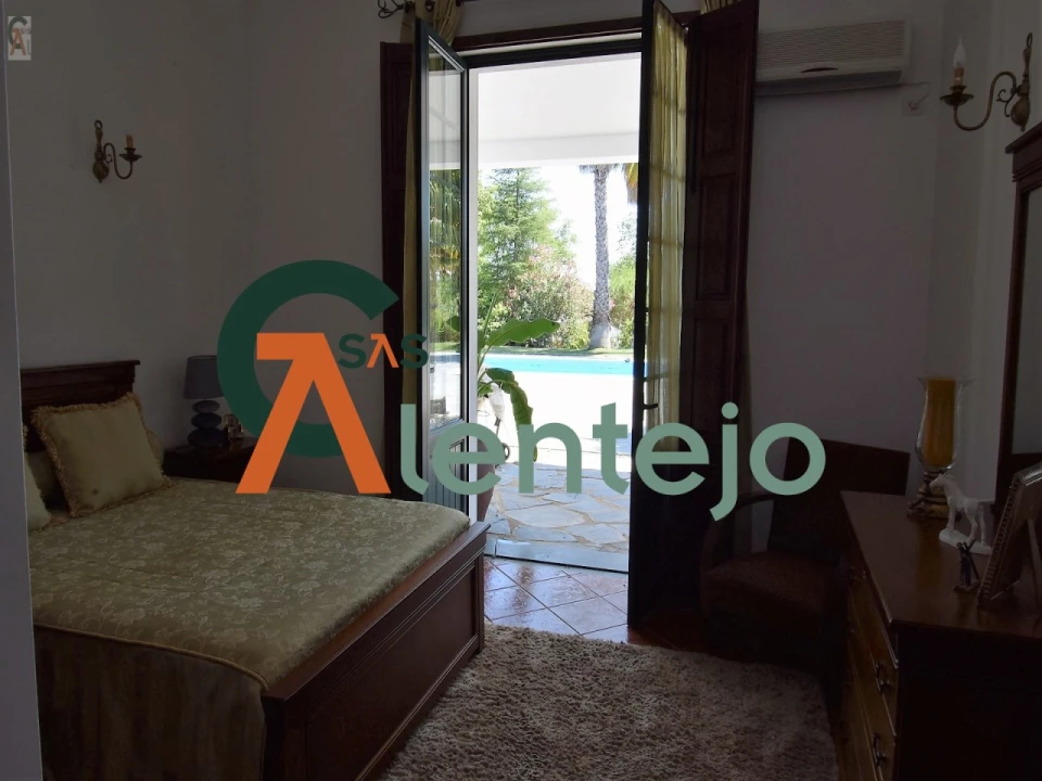 Quinta T4 para Venda em Assunção, Ajuda, Salvador e Santo Ildefonso Foto 10