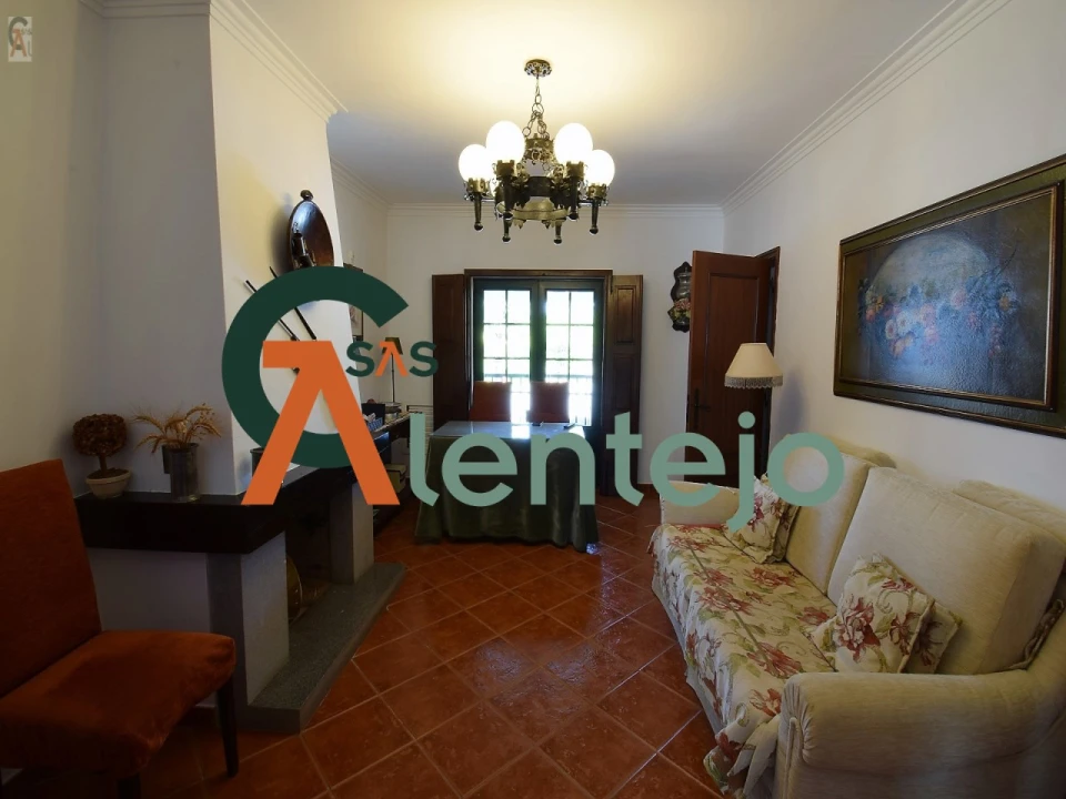 Quinta T4 para Venda em Assunção, Ajuda, Salvador e Santo Ildefonso Foto 24