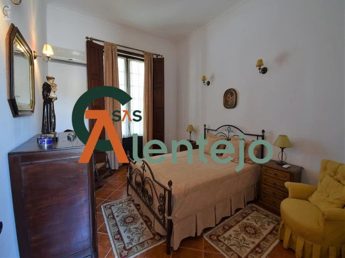 Quinta T4 para Venda em Assunção, Ajuda, Salvador e Santo Ildefonso Foto 19