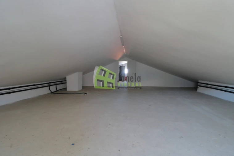 Moradia T4 para Venda em Quinta do Anjo Foto 25