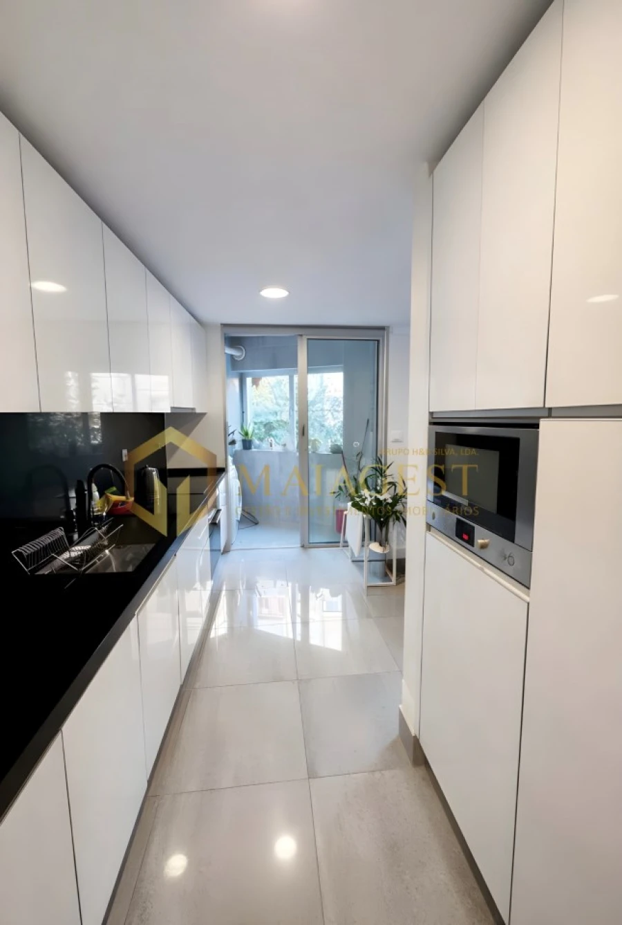 Apartamento T2 para Arrendamento em Cedofeita, Santo Ildefonso, Sé, Miragaia, São Nicolau e Vitória Foto 7