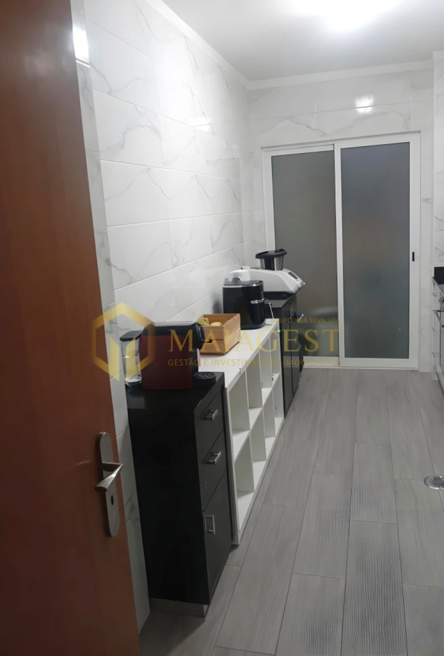 Apartamento T3 para Venda em Custóias, Leça do Balio e Guifões Foto 7