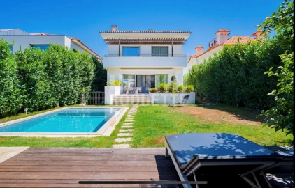 Moradia T4 para Venda em Aldoar, Foz do Douro e Nevogilde