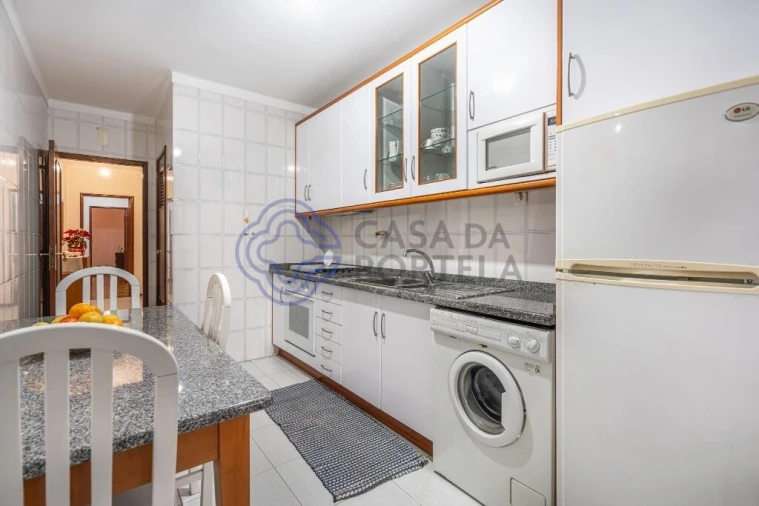 Apartamento T1 para Venda em Braga (Maximinos, Sé e Cividade) Foto 13