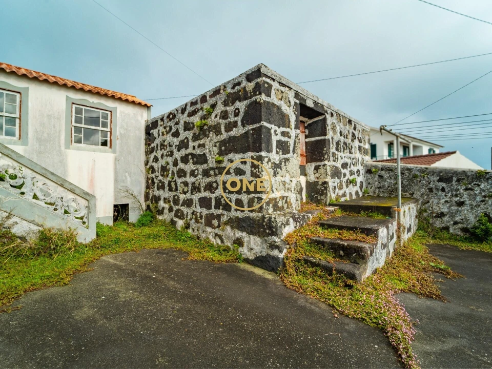 Moradia T1 para Venda em Piedade Foto 12