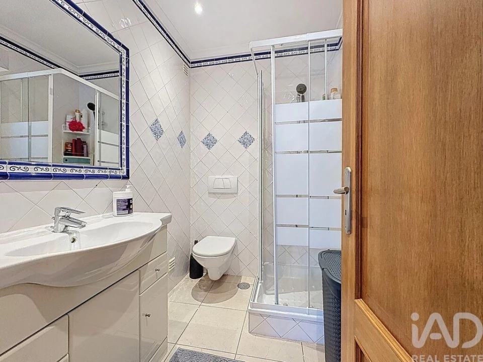 Apartamento T2 para Venda em Albufeira e Olhos de Água Foto 12