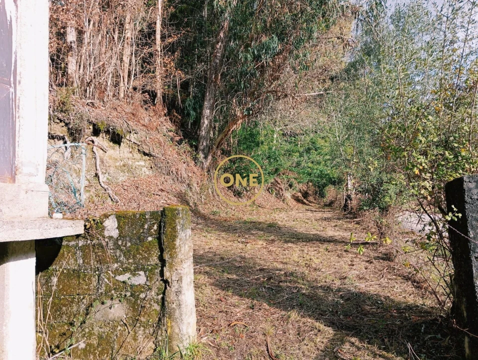 Moradia T3 para Venda em Cantelães Foto 2