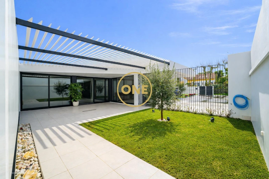 Moradia T3 para Venda em São Vicente Ferreira Foto 7