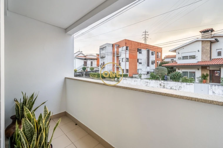 Moradia T3 para Venda em Antas e Abade de Vermoim Foto 27