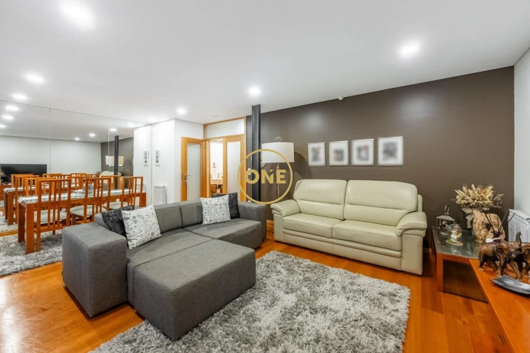 Moradia T3 para Venda em Antas e Abade de Vermoim Foto 13