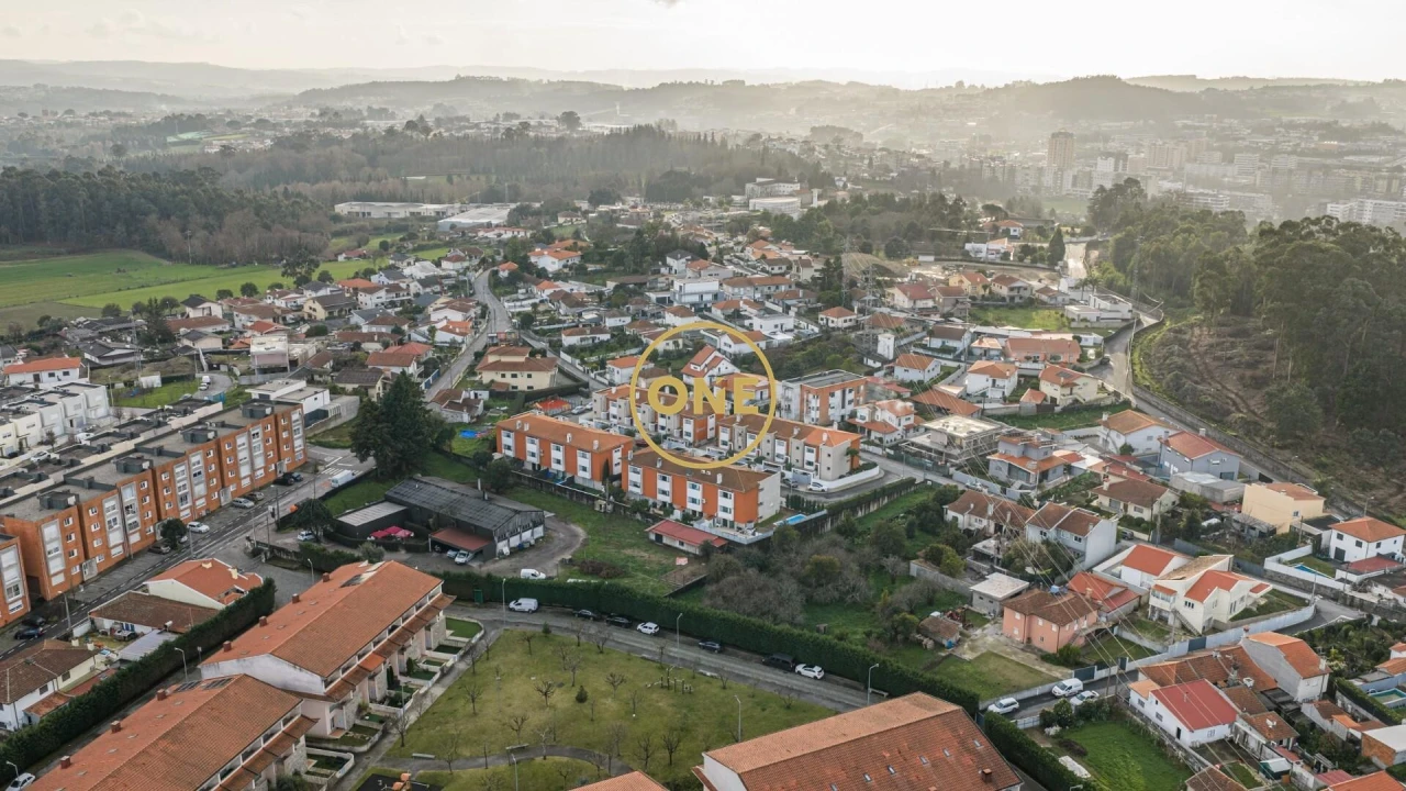 Moradia T3 para Venda em Antas e Abade de Vermoim Foto 36