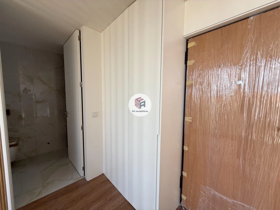 Apartamento para Venda em Matosinhos e Leça da Palmeira Foto 12