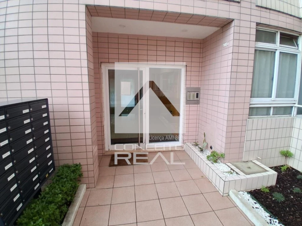 Apartamento T2 para Venda em Baguim do Monte (Rio Tinto) Foto 1