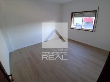 Apartamento T2 para Venda em Baguim do Monte (Rio Tinto)