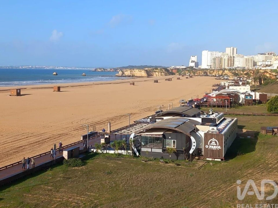Apartamento T3 para Venda em Portimão Foto 28