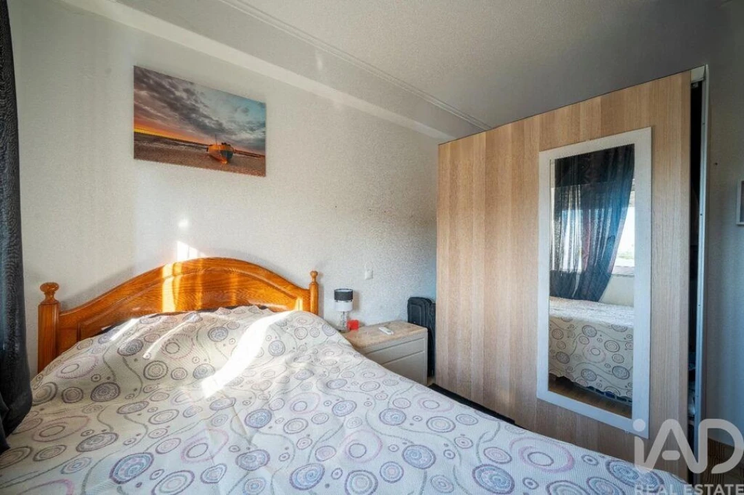 Apartamento T2 para Venda em Quarteira Foto 5