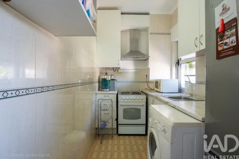 Apartamento T2 para Venda em Quarteira Foto 14