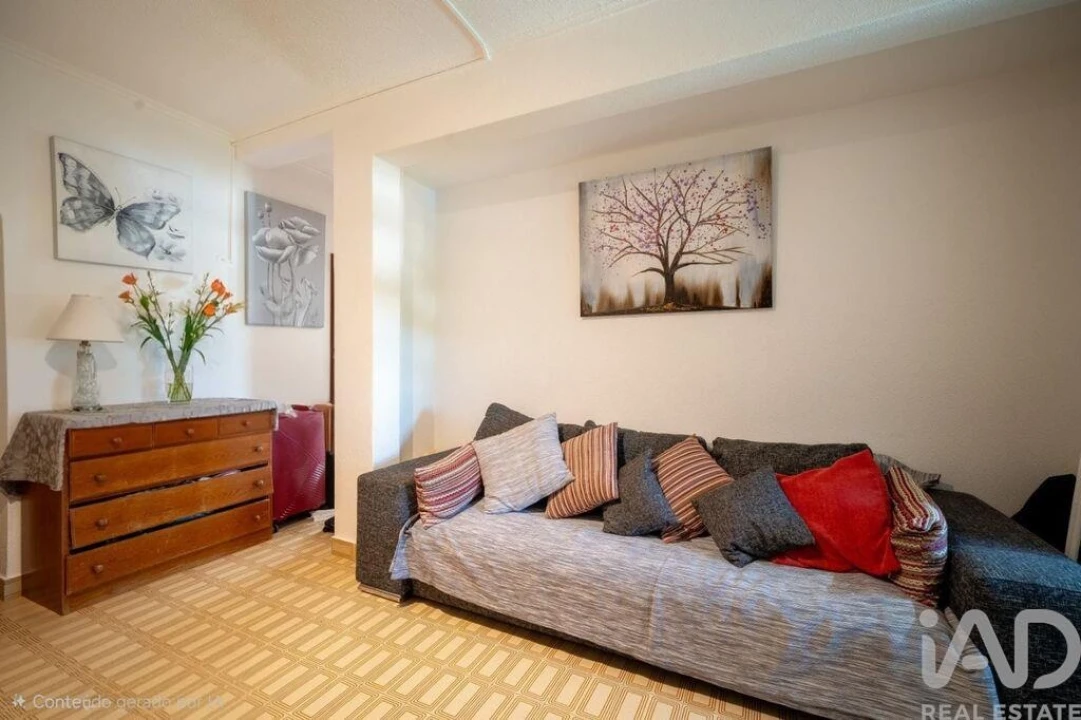 Apartamento T2 para Venda em Quarteira Foto 12