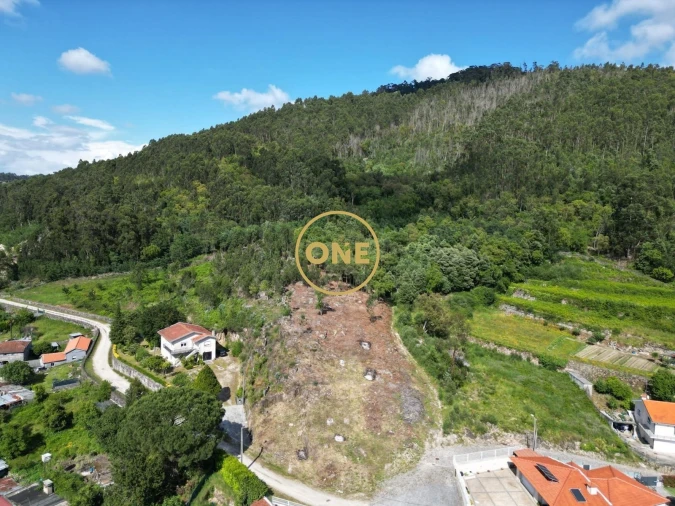 Terreno para Venda em Santo Tirso, Couto (Santa Cristina e São Miguel) e Burgães Foto 2