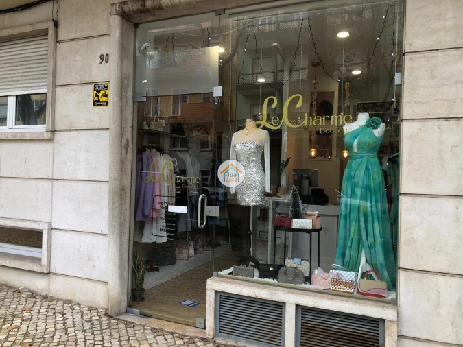 Loja para Trespasse em Benfica Foto 2