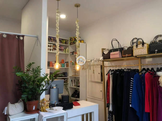 Loja para Trespasse em Benfica Foto 6