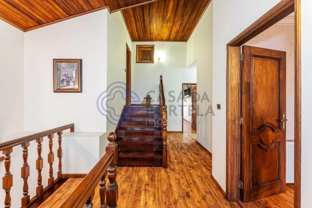 Moradia T5 para Venda em Prazins Santo Tirso e Corvite Foto 13