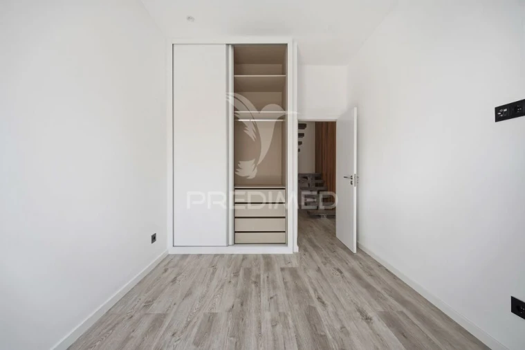 Moradia T2 para Venda em São Gonçalo Foto 13