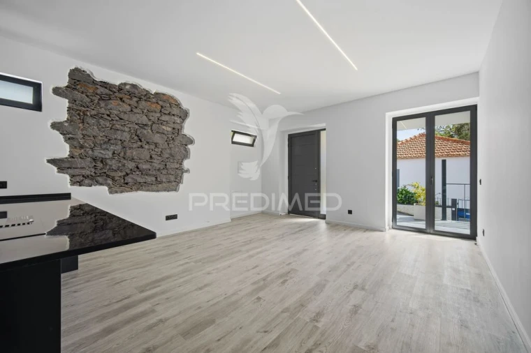 Moradia T2 para Venda em São Gonçalo Foto 2