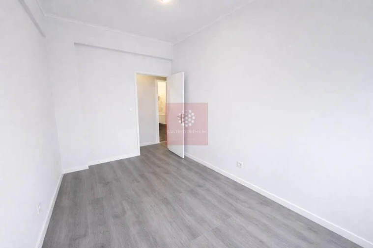 Apartamento T3 para Venda em Almada, Cova da Piedade, Pragal e Cacilhas Foto 6