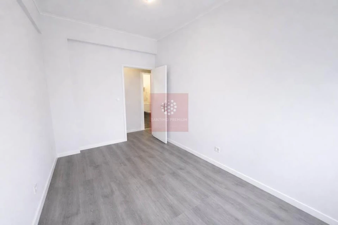 Apartamento T3 para Venda em Almada, Cova da Piedade, Pragal e Cacilhas Foto 6