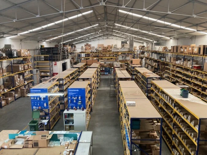 Armazém para Arrendamento em Rio de Mouro Foto 5