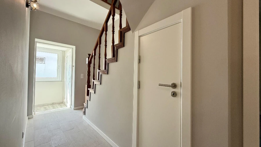 Moradia T5 para Venda em Eiras e São Paulo de Frades Foto 11