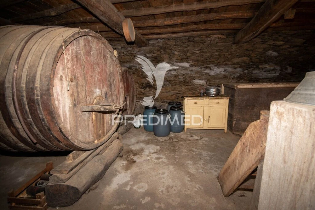 Moradia T3 para Venda em Poço do Canto Foto 20