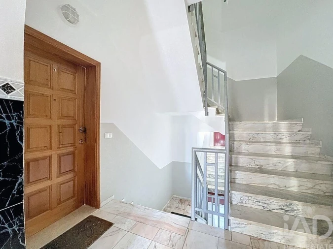 Apartamento T1 para Venda em Quarteira Foto 24