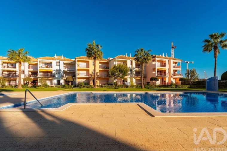 Apartamento T1 para Venda em Quarteira Foto 1