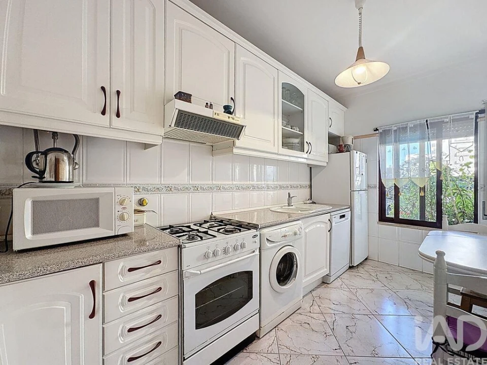 Apartamento T1 para Venda em Quarteira Foto 13