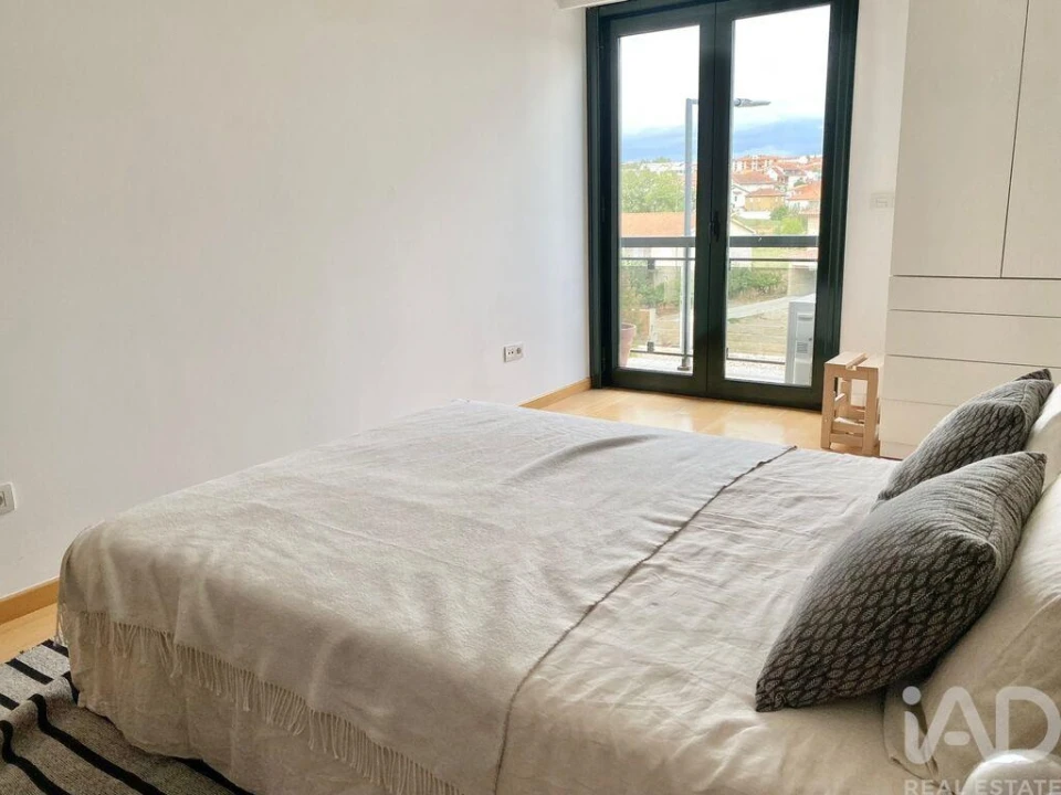 Apartamento T3 para Venda em Santa Maria Maior Foto 12