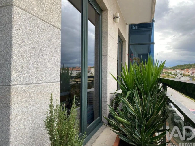 Apartamento T3 para Venda em Santa Maria Maior Foto 8