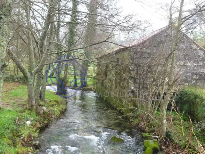 Terreno para Venda em Carreira e Refojos de Riba de Ave Foto 12