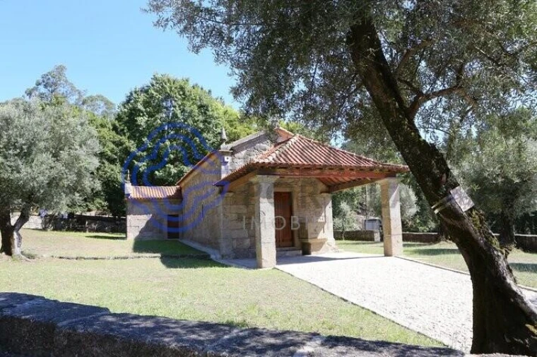 Terreno para Venda em Carreira e Refojos de Riba de Ave Foto 14