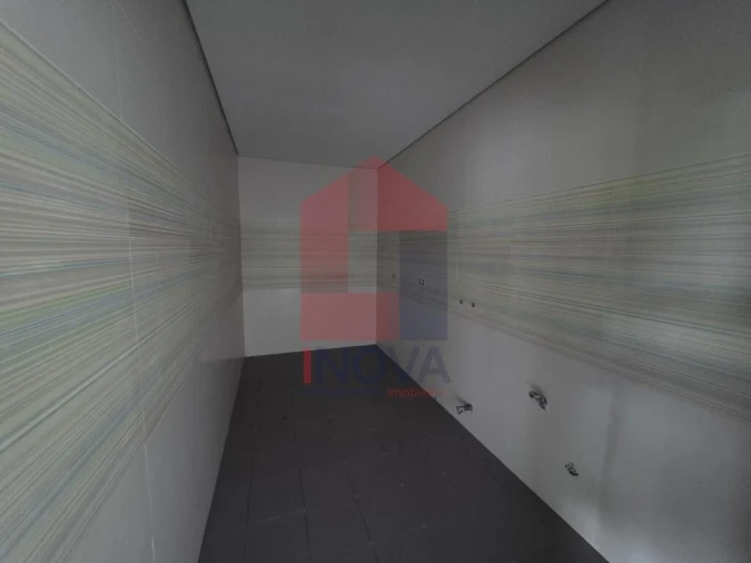 Moradia T3 para Venda em Ribeira do Neiva Foto 11